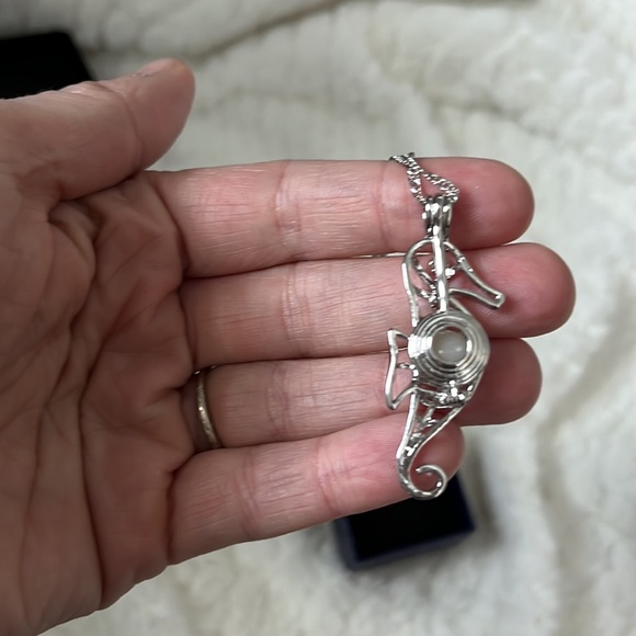 Silver Seahorse Necklace With White Bead New Without Tags - Picture 5 of 6